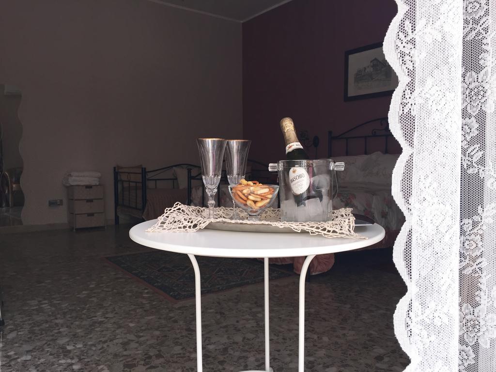 La Fonte Bed & Breakfast Сиракуза Екстериор снимка
